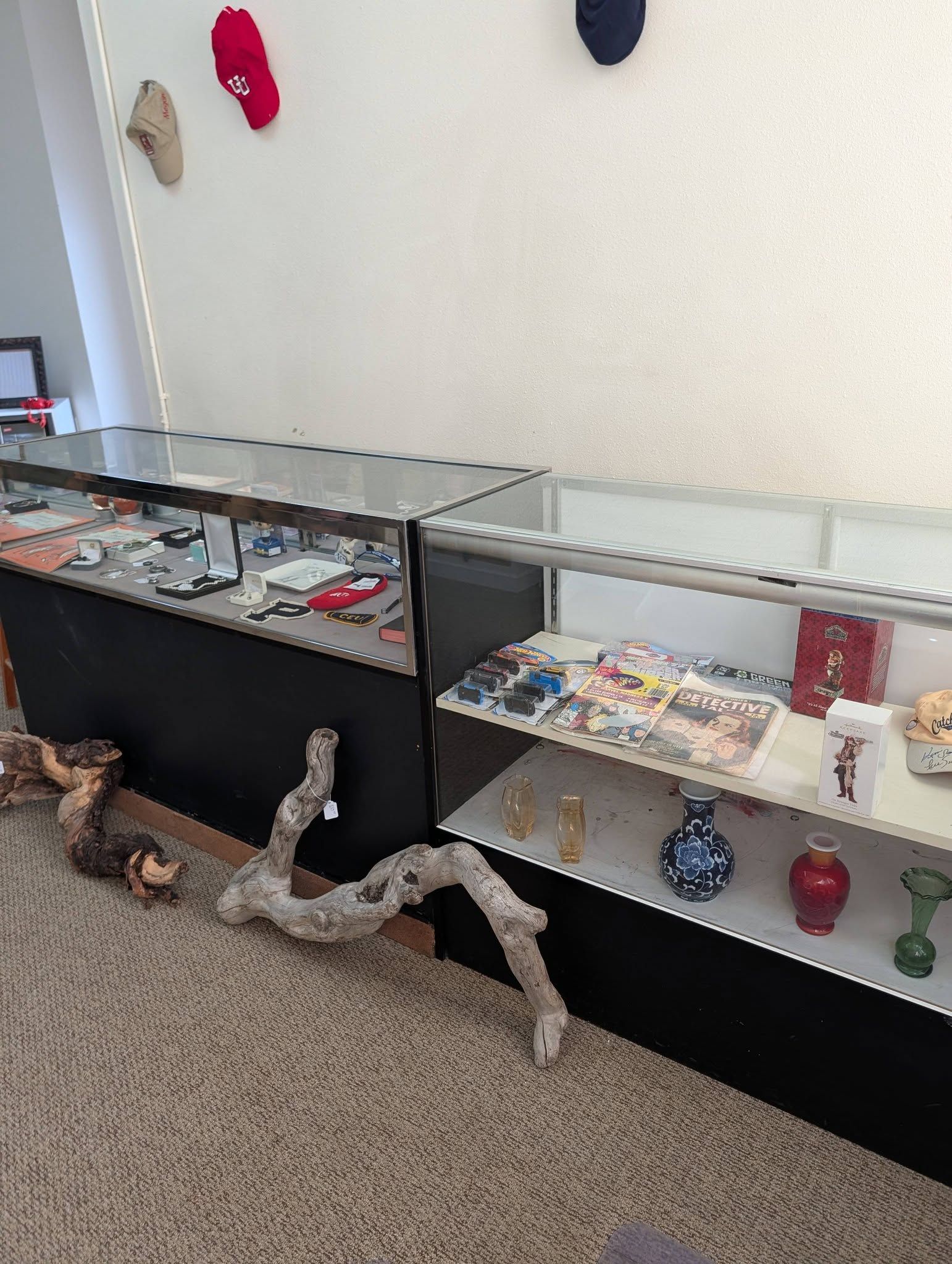 Trinkets N Treasures gallery photo