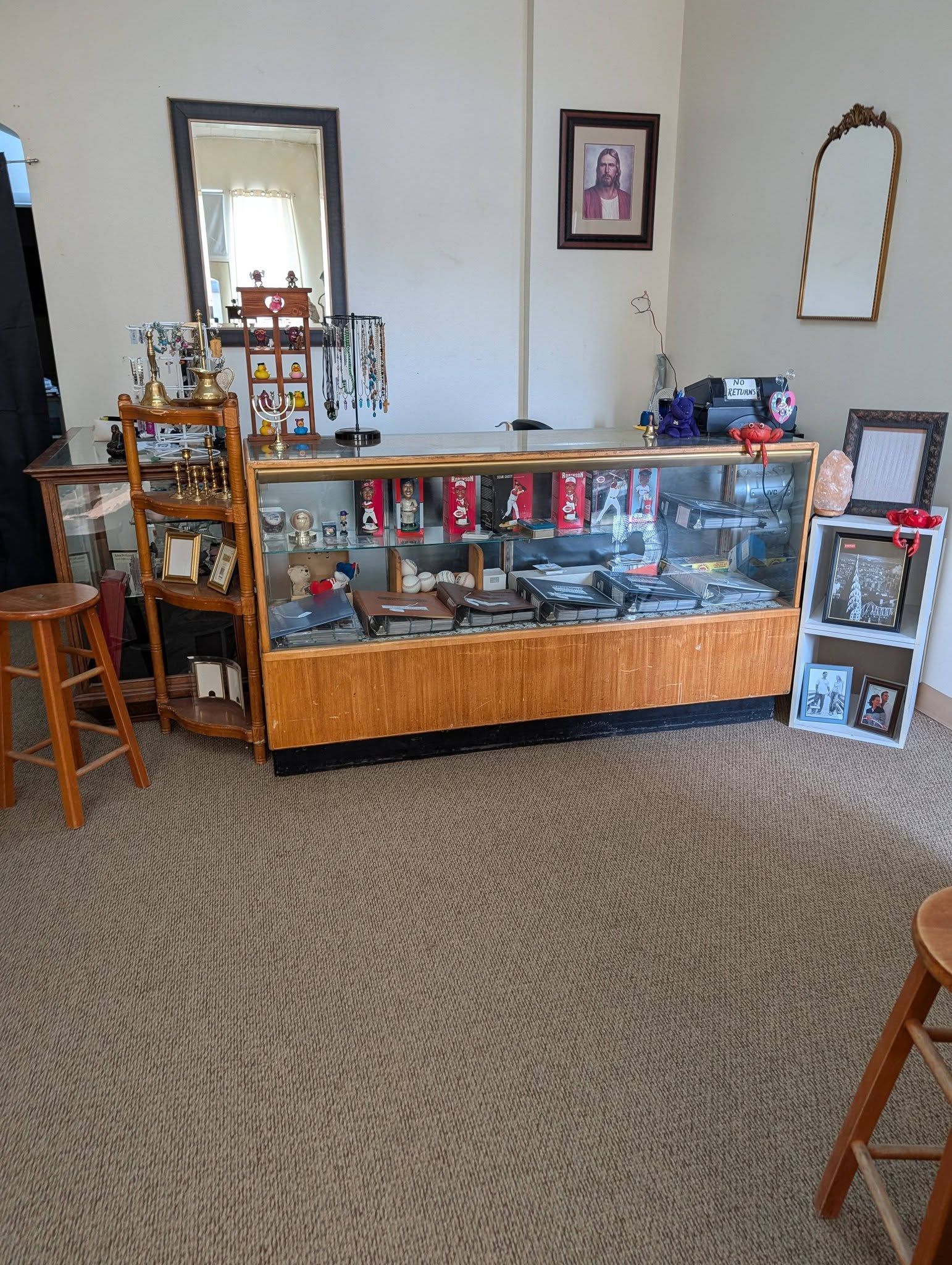Trinkets N Treasures gallery photo