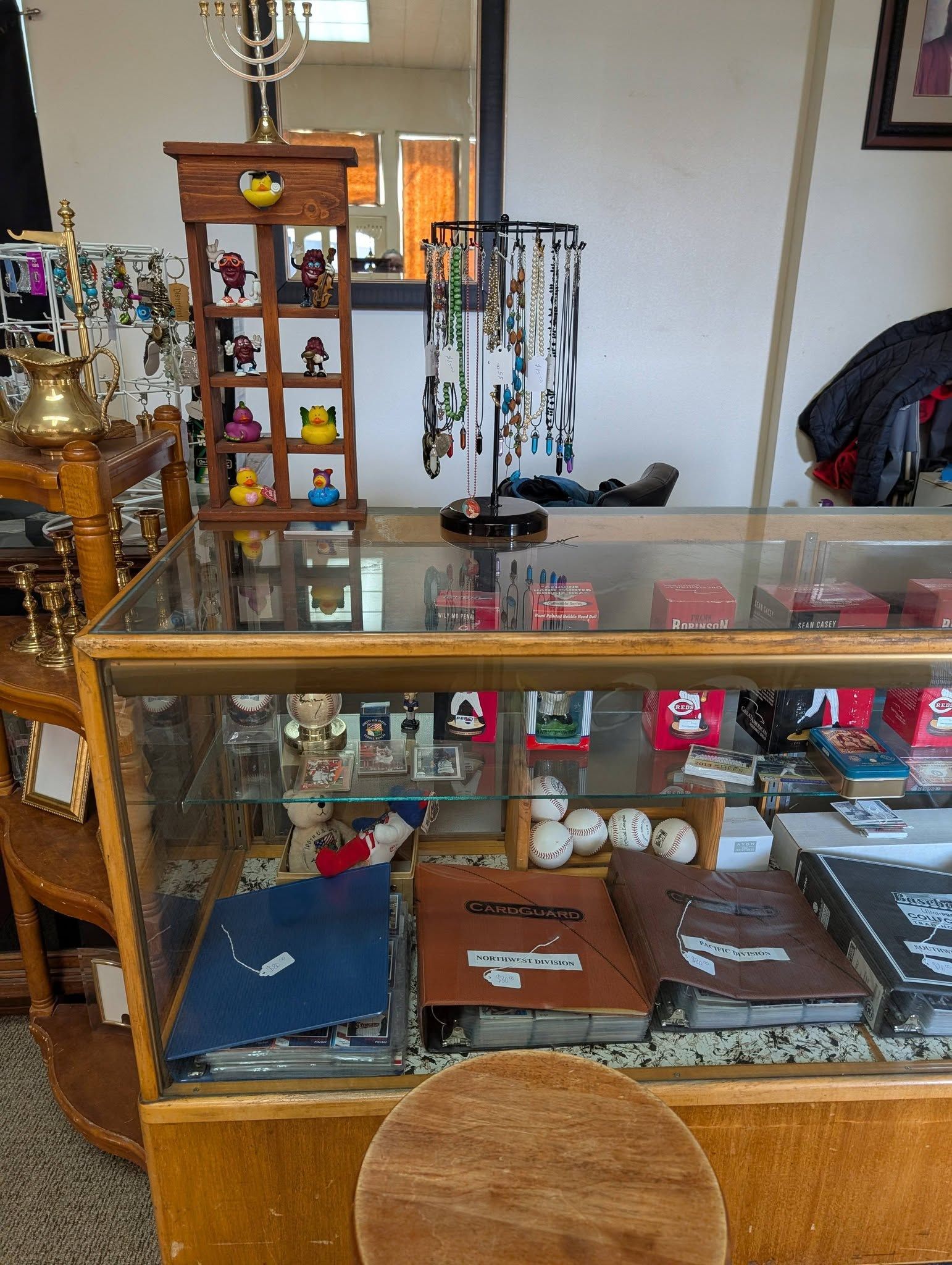 Trinkets N Treasures gallery photo