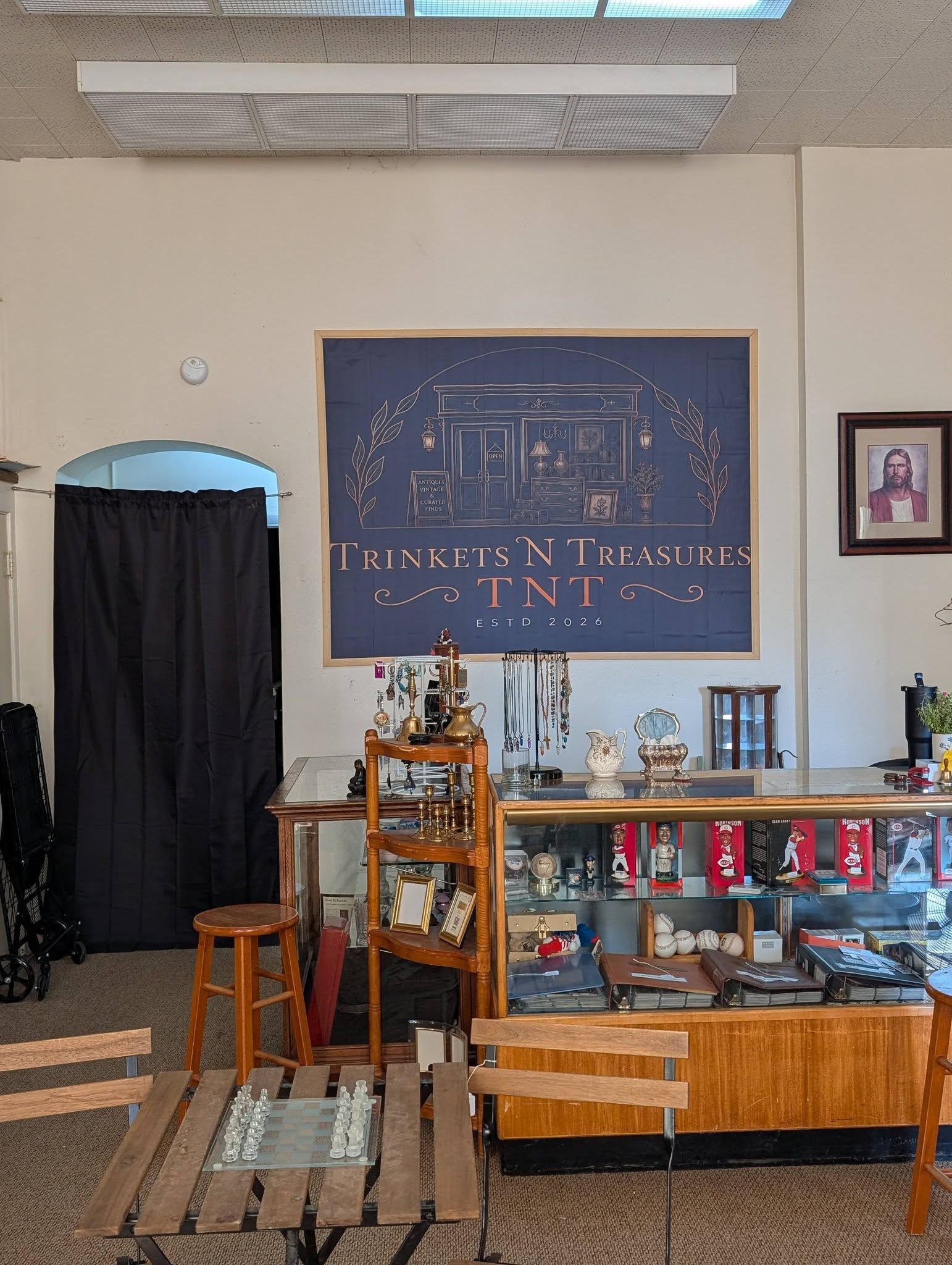 Trinkets N Treasures gallery photo