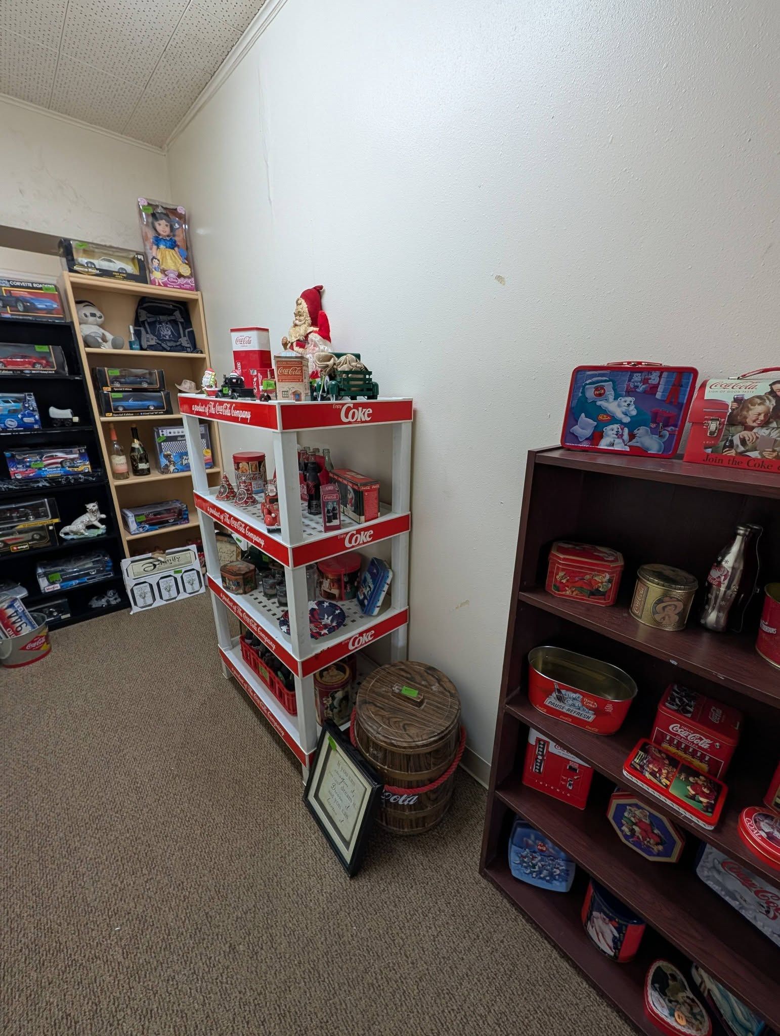 Trinkets N Treasures gallery photo