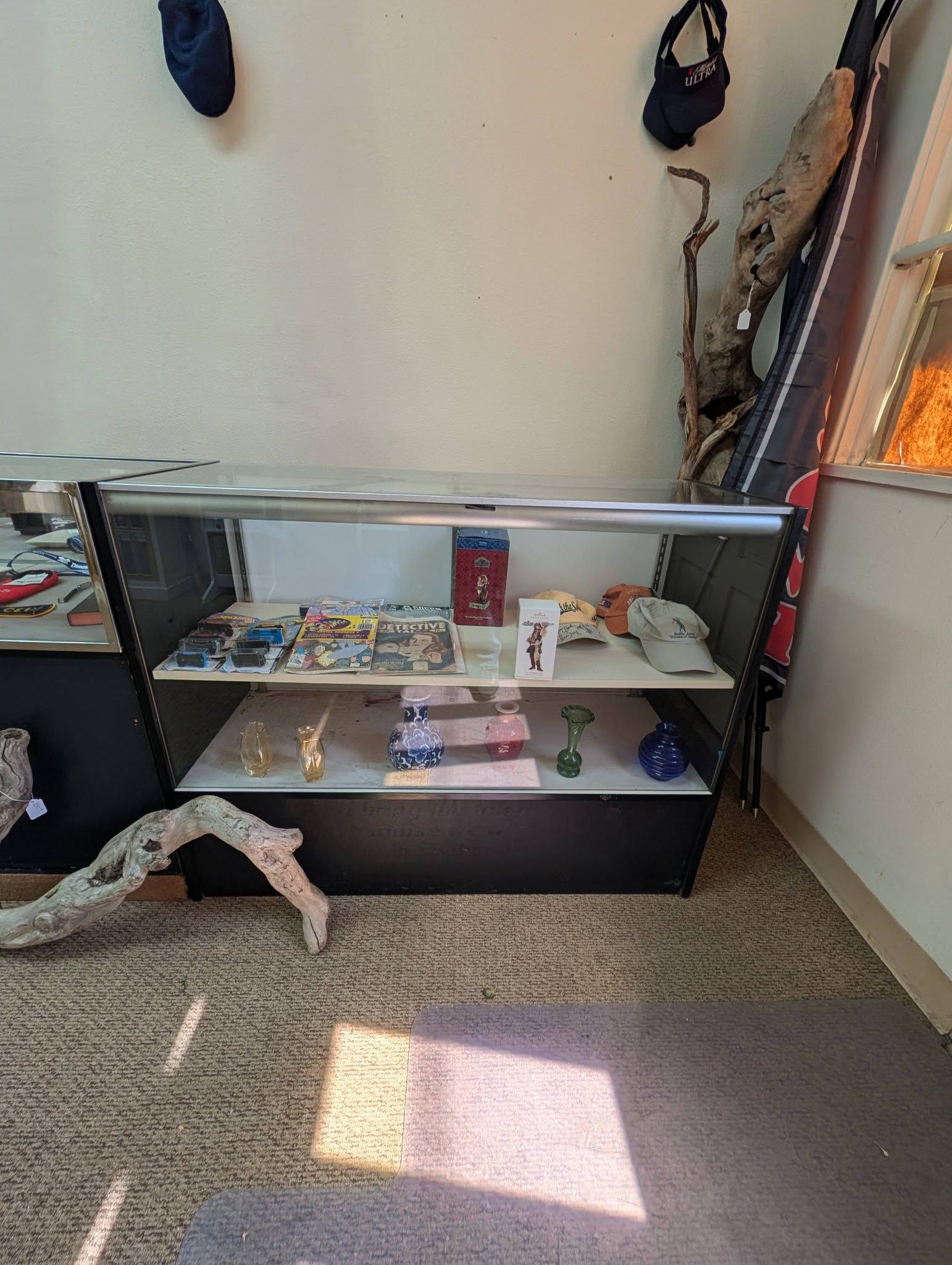 Trinkets N Treasures gallery photo