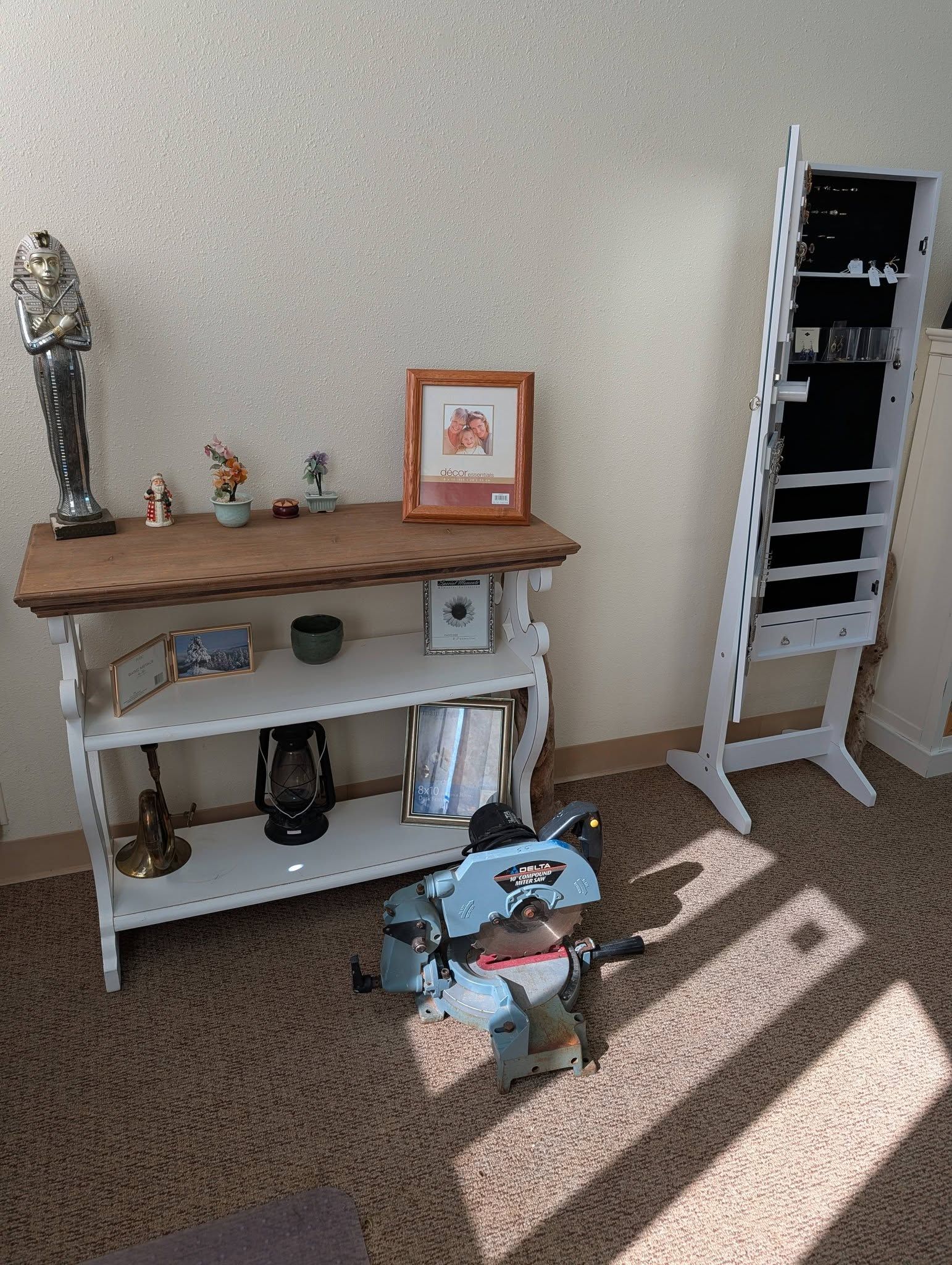 Trinkets N Treasures gallery photo
